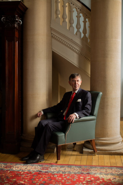 Martyn Jones ICAEW President: Economia